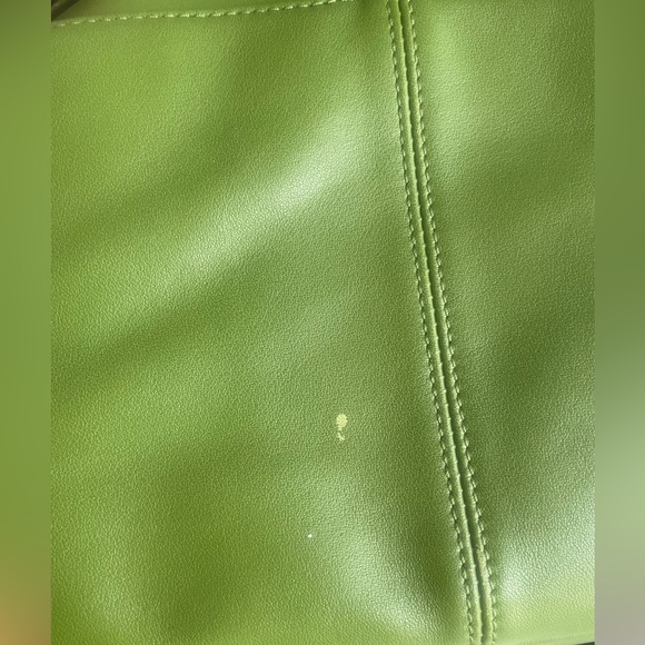 Sold -Green Coach leather purse - Picture 5 of 5